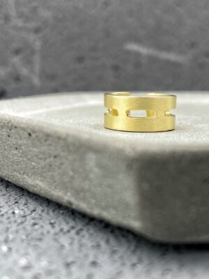 Modern ear cuff in gold plated sterling silver