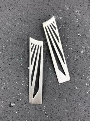 Second image of product: Statement stud earrings in sterling silver