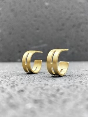 Small geometric hoop earrings in gold plated sterling silver