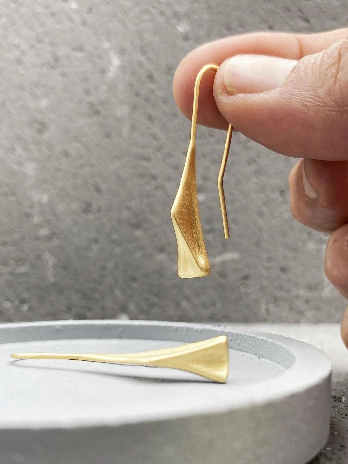 Modern sculpted threader earrings in gold plated sterling silver