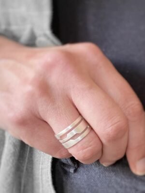 Second image of product: Modern geometric cuff ring in sterling silver