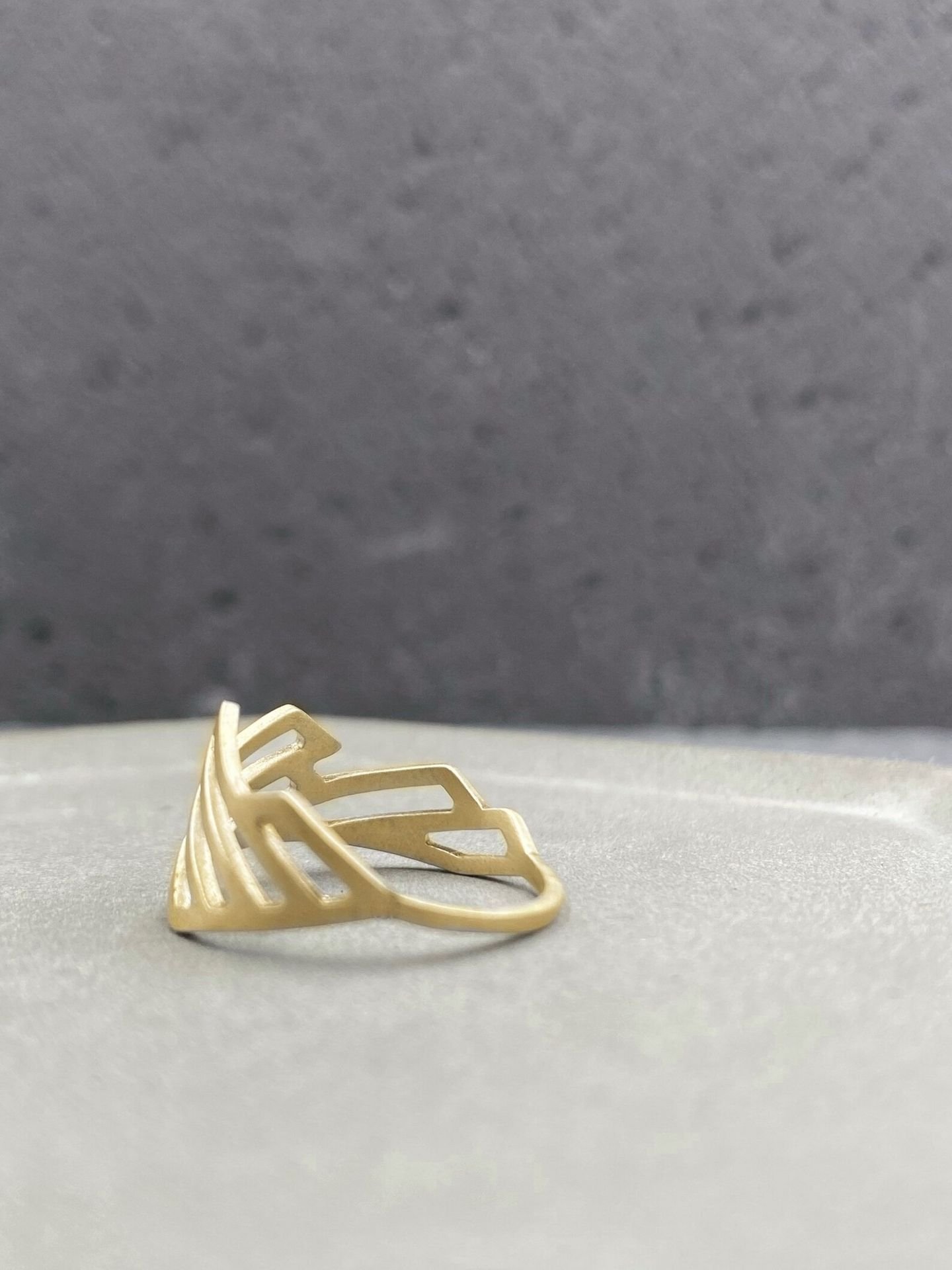 Elegant gold plated sterling silver ring in geometric design