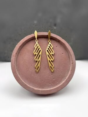 Asymmetrical dangle earrings in gold plated sterling silver