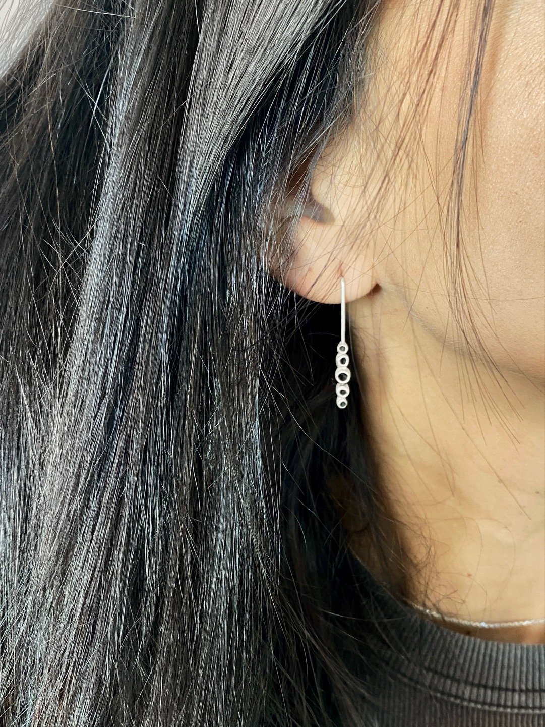 Seeds earrings in oxidised sterling silver - Image 2