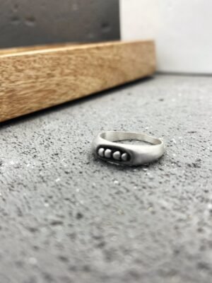 Seeds chunky ring in oxidised sterling silver